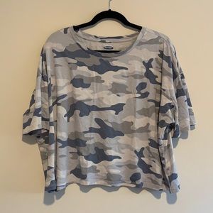 Old Navy Camo Crop Tee